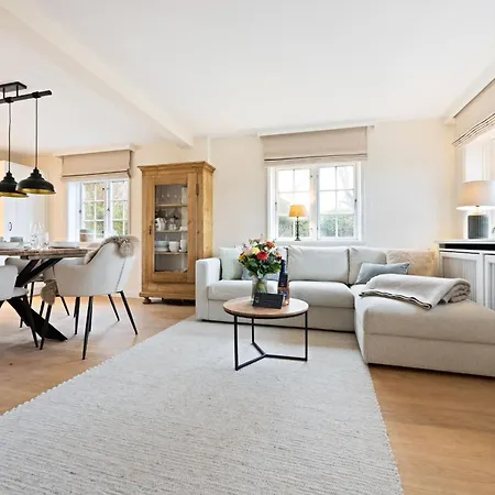 Suedwesterhaus Holiday home Kampen